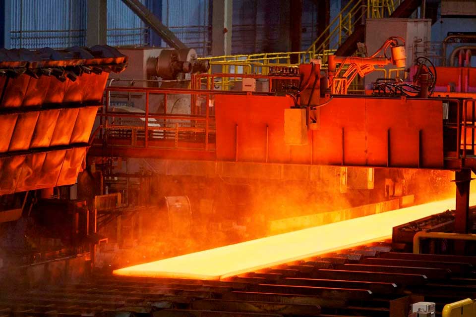 کسب ۳ رکورد ارزشمند در فولاد تاراز / گام بلند فولاد مبارکه در پشتیبانی ملی از تولید لوازم خانگی