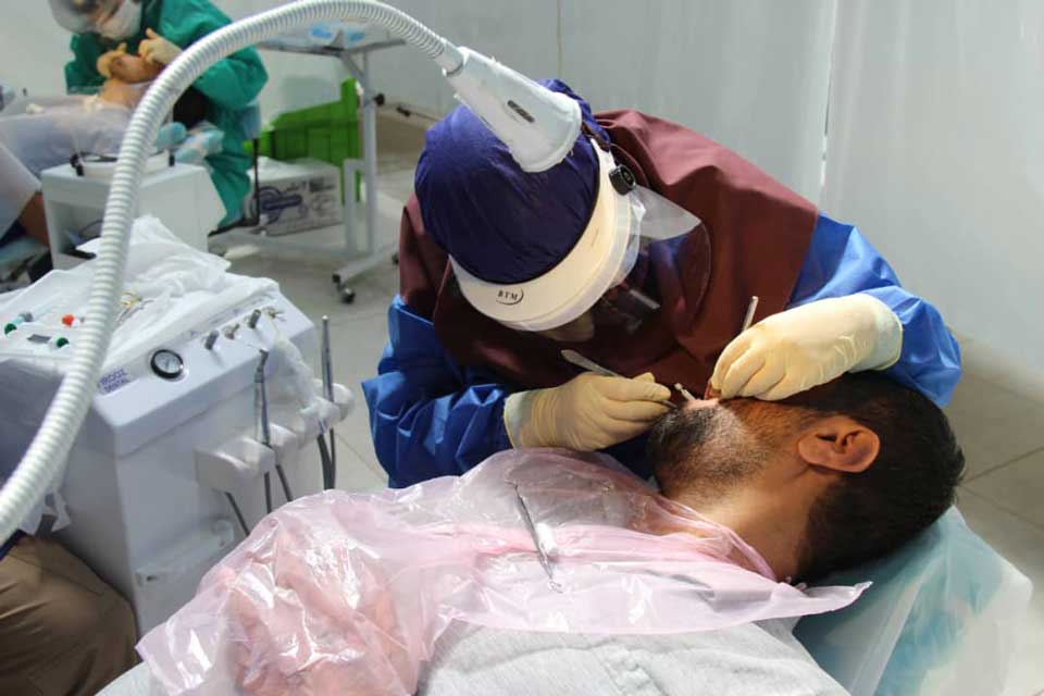 انجام بیش از ۵۰۰مورد خدمات دندانپزشکی رایگان ویژه مددجویان باحضور گروه‌های جهادی در زندان های اصفهان
