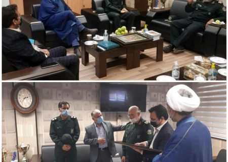 مدیر کل بنیاد حفظ اثار دفاع مقدس اصفهان از سرپرست مخابرات استان تقدیر کرد