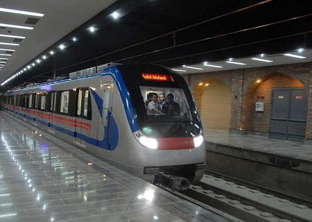  اضافه شدن دو رام قطار به خط یک مترو اصفهان به ارزش ۳۰۰ میلیارد تومان/ کاهش سرفاصله های خط یک از ۱۲ به ۸ دقیقه