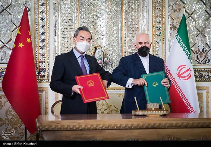 ظریف و وانگ یی در امضای قرارداد ۲۵ ساله ایران و چین ونگرانی های آمریکا ازاین قرارداد