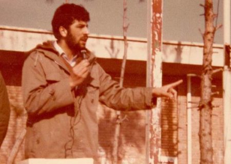 مبارزات رئیسی در دوران پهلوی/ دیدار با آیت‌الله خامنه‌ای در ایرانشهر+عکس