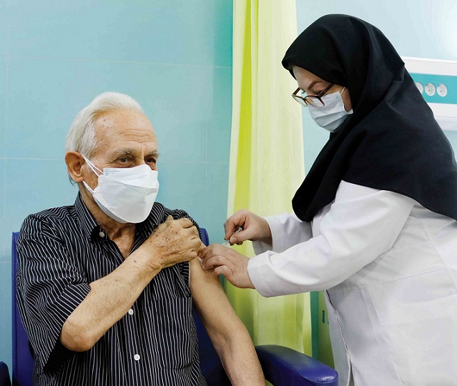 واکسیناسیون ۲۸۴ هزار نفر در استان اصفهان