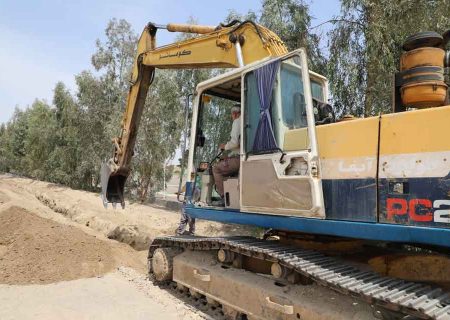 اجرای عملیات اصلاح و نوسازی شبکه توزیع آب روستاهای شهرستان فلاورجان