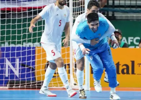 جشن قهرمانی یوزهای زخمی در سرزمین ببرها / پیروزی ۴ بر ۱ فوتسال ایران برابر تایلند