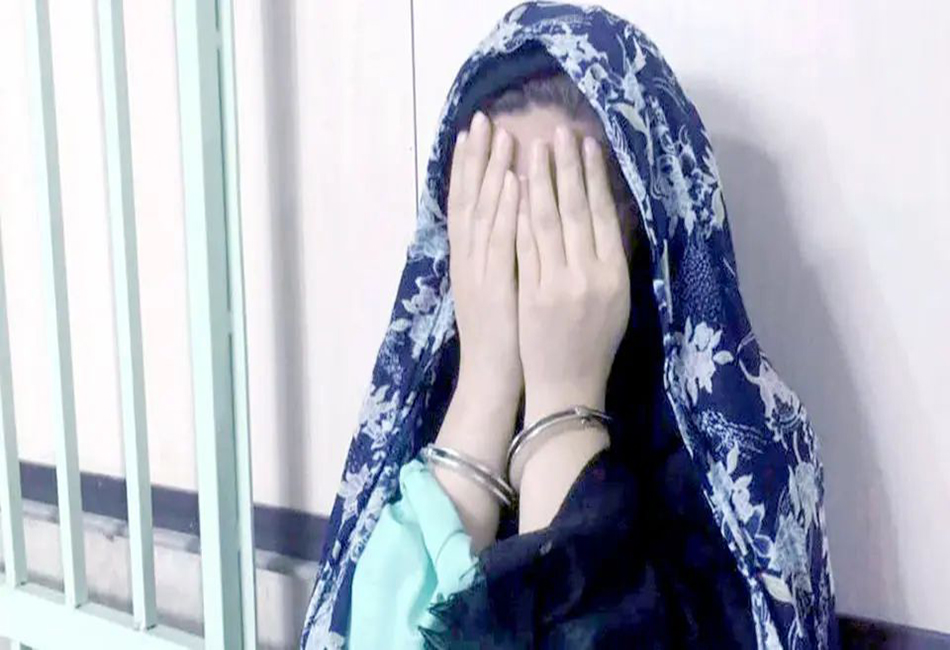مطالعه جامع و تطبیقی جرم‌شناسی زنان در ایران نگاه حقوقی، اجتماعی و فرهنگی